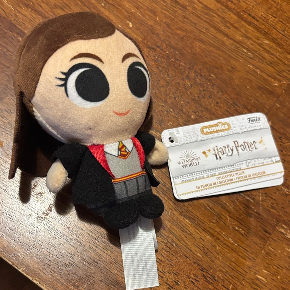 Funko Wizarding World Plush - Brown, Black, Red
